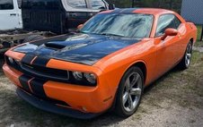 2014 Dodge Challenger SXT