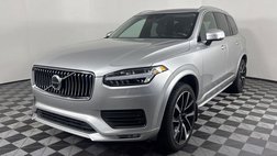 2022 Volvo XC90 T6 Momentum 7-Passenger