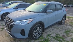 2022 Nissan Kicks SV