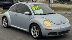 2010 Volkswagen New Beetle Base