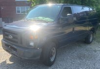 2013 Ford E-Series E-350 SD