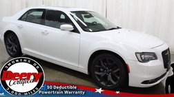 2023 Chrysler 300 S V6