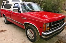1987 Dodge Dakota Base