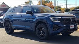 2025 Volkswagen Atlas Cross Sport SEL R-Line Black 4Motion