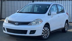 2011 Nissan Versa 1.8 S