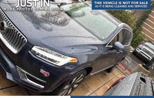 2023 Volvo XC90 Recharge T8 Ultimate Bright Theme 7P