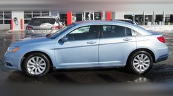 2013 Chrysler 200 Touring
