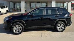 2022 Toyota RAV4 Hybrid LE