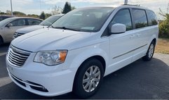2016 Chrysler Town and Country Touring