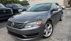 2014 Volkswagen Passat 1.8T SE