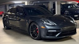 2018 Porsche Panamera Turbo