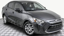 2017 Toyota Yaris iA Base