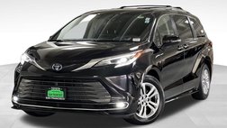 2022 Toyota Sienna Platinum 7-Passenger