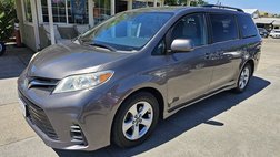 2018 Toyota Sienna LE 8-Passenger