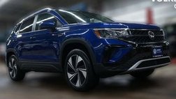 2024 Volkswagen Taos SE 4Motion