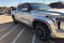 2024 Toyota Tundra Limited HV