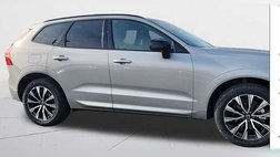 2025 Volvo XC60 B5 Plus Dark Theme