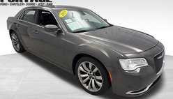 2015 Chrysler 300 Limited
