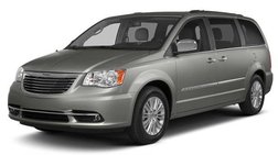 2013 Chrysler Town and Country Touring-L