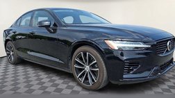 2023 Volvo S60 Recharge T8 Plus Dark Theme