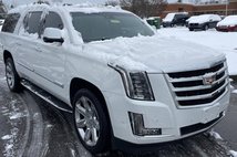 2017 Cadillac Escalade ESV Luxury
