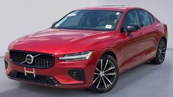 2023 Volvo S60 Recharge T8 Plus Dark Theme