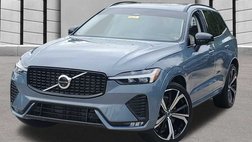 2023 Volvo XC60 B6 Ultimate Dark Theme