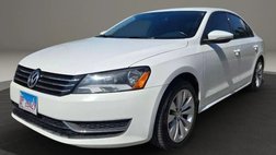 2014 Volkswagen Passat 1.8T Wolfsburg Edition