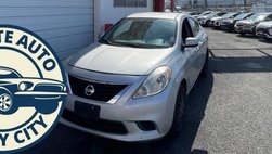 2013 Nissan Versa 1.6 SV