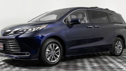 2023 Toyota Sienna XLE 7-Passenger