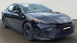2025 Toyota Camry Hybrid SE