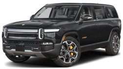 2025 Rivian R1S Adventure