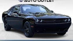 2015 Dodge Challenger SXT