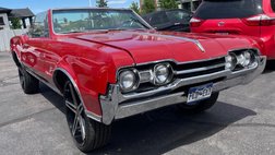 1967 Oldsmobile Cutlass Supreme 2dr Convertible