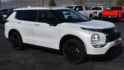 2022 Mitsubishi Outlander SE