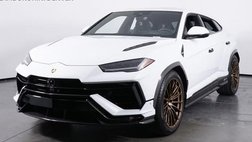 2023 Lamborghini Urus Performante