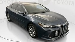 2022 Toyota Avalon Hybrid XLE