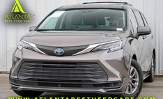 2021 Toyota Sienna LE 8-Passenger
