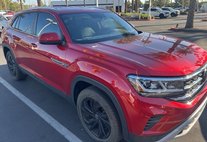 2023 Volkswagen Atlas Cross Sport SE 4Motion