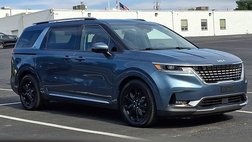 2023 Kia Carnival SX