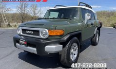 2014 Toyota FJ Cruiser Base