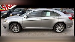 2013 Chrysler 200 Touring
