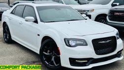 2022 Chrysler 300 S V8