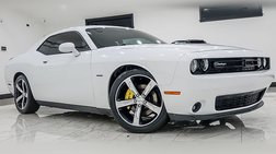 2016 Dodge Challenger R/T Shaker