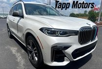 2021 BMW X7 M50i