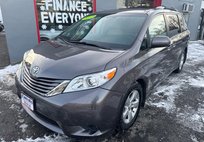 2017 Toyota Sienna LE 8-Passenger