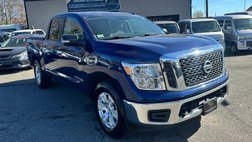 2017 Nissan Titan SV