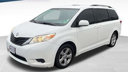 2014 Toyota Sienna LE