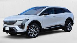 2025 Cadillac OPTIQ Luxury 1