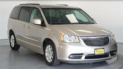 2015 Chrysler Town and Country Touring